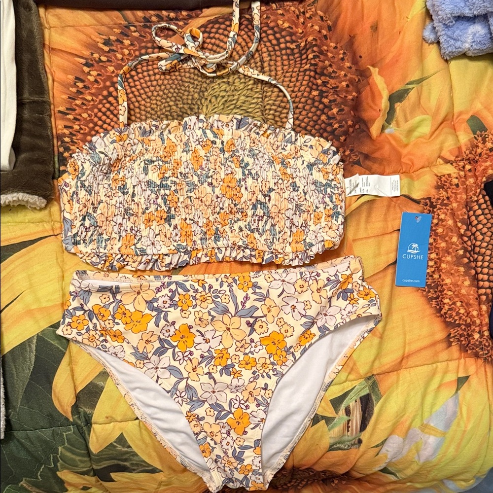 Cupshe Floral Bikini Set - Cream,  Orange and Green